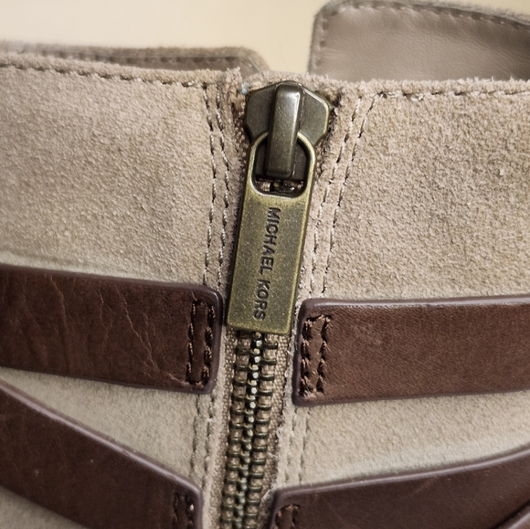 Michael Kors Women's Suede Faun Boots Size 8 - Picture 8 of 13